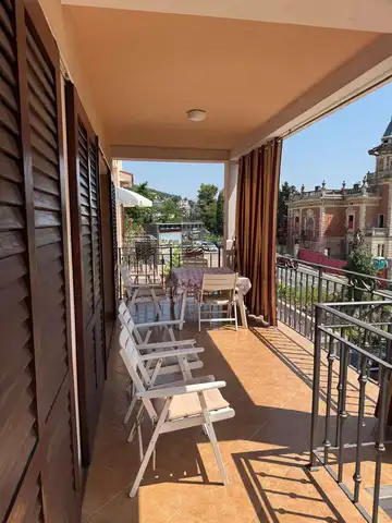 Apartment in Ičići for 4 Guests with Sea View