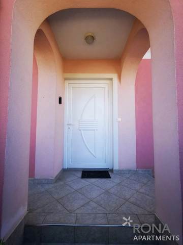 Holiday House in Vodnjan for up to 6 Guests