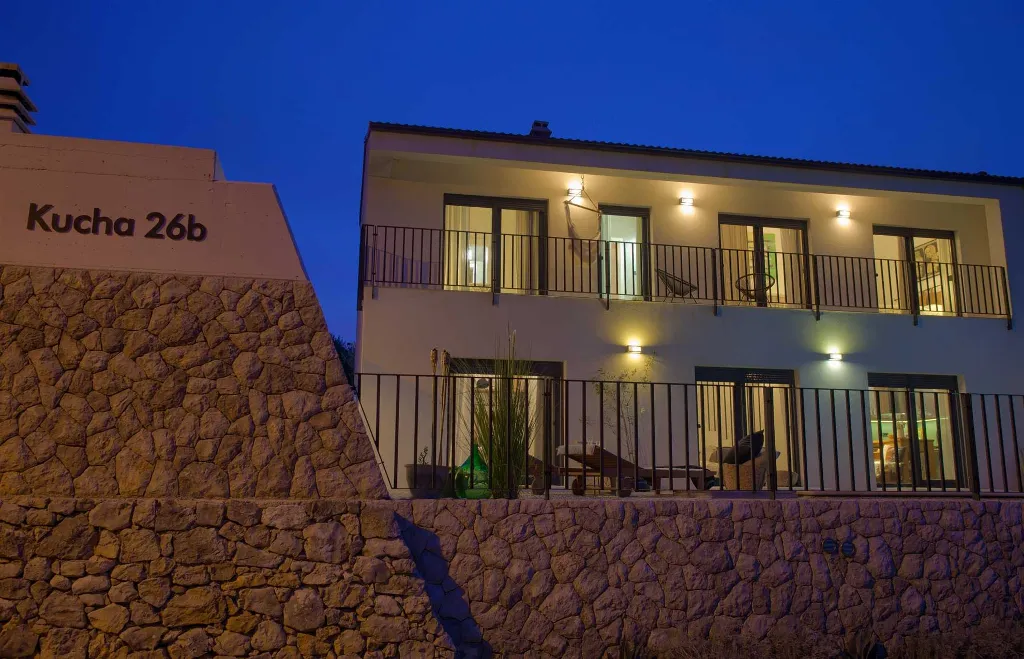 Villa for 7 Guests in Vrbnik with Pool and Sea View