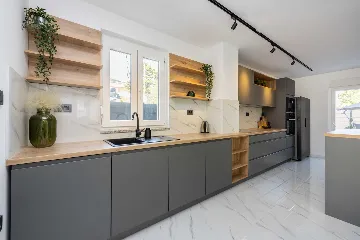 4-Bedroom Villa with Pool in Baška (Krk)