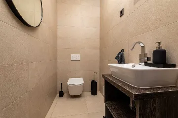 Klimno Villa for 6 Guests with Heated Pool