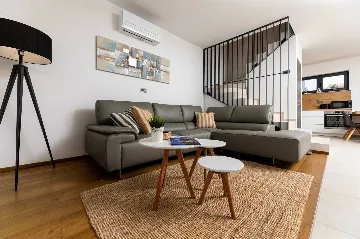 Klimno Villa for 6 Guests with Heated Pool