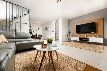 Klimno Villa for 6 Guests with Heated Pool