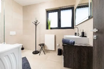 Klimno Villa for 6 Guests with Heated Pool