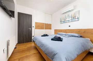 Klimno Villa for 6 Guests with Heated Pool