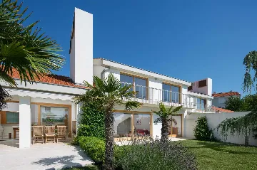 3-Bedroom Villa in Klimno (Krk) for Up to 6