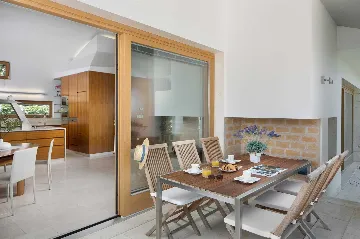 3-Bedroom Villa in Klimno (Krk) for Up to 6