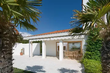 3-Bedroom Villa in Klimno (Krk) for Up to 6