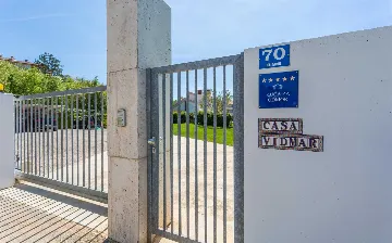 3-Bedroom Villa in Klimno (Krk) for Up to 6