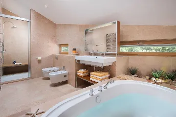 3-Bedroom Villa in Klimno (Krk) for Up to 6