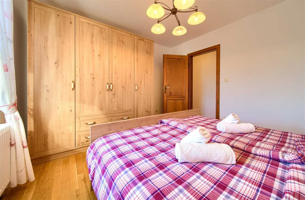 3-Bedroom Villa in Sužan (Krk) with Pool