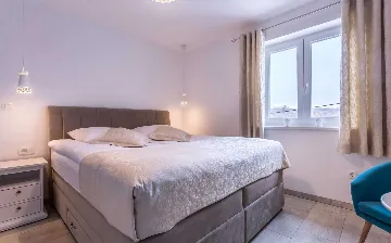 Private Villa in Sužan (Krk) for Up to 8 Guests