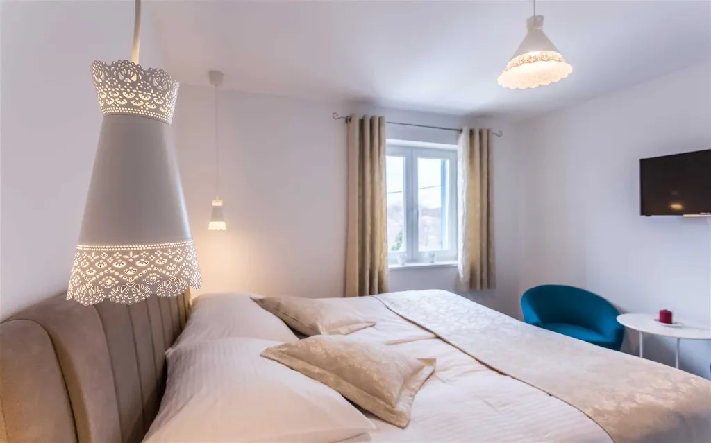 Private Villa in Sužan (Krk) for Up to 8 Guests