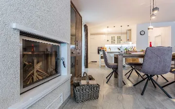 Private Villa in Sužan (Krk) for Up to 8 Guests