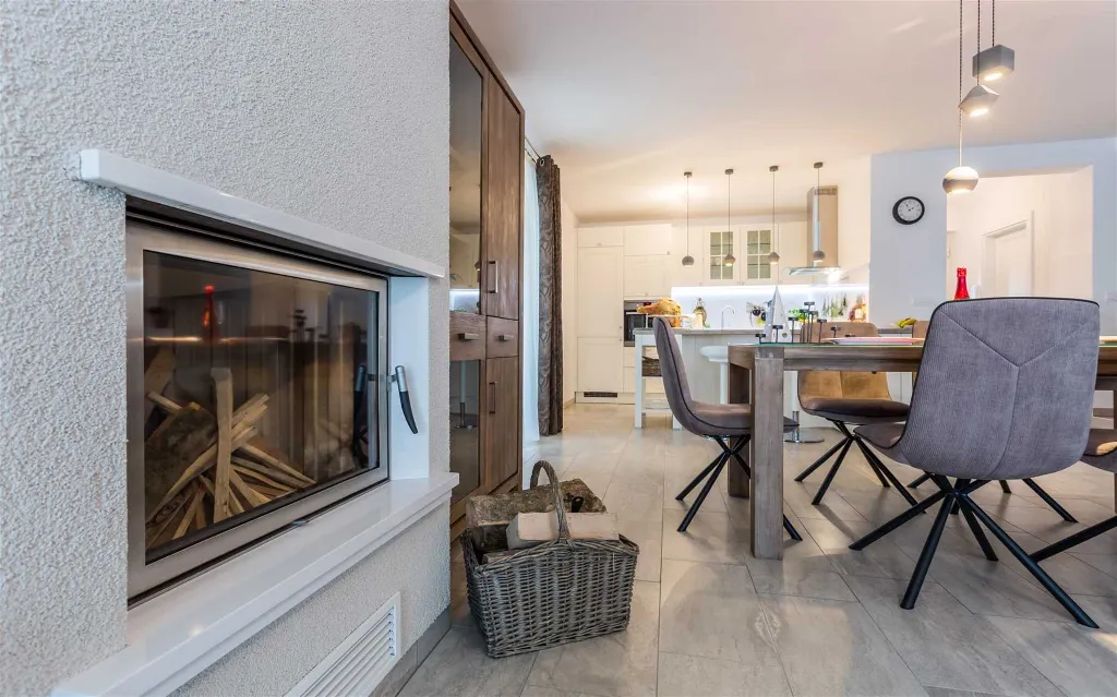 Private Villa in Sužan (Krk) for Up to 8 Guests
