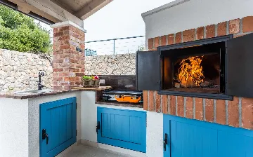 Private Villa in Sužan (Krk) for Up to 8 Guests