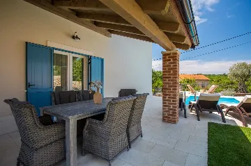 Private Villa in Sužan (Krk) for Up to 8 Guests