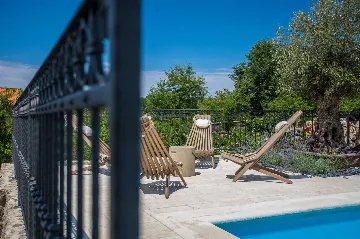 Private Villa in Sužan (Krk) for Up to 8 Guests