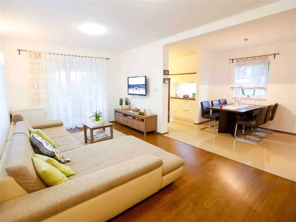 3-Bedroom Villa with Heated Pool in Kornić (Krk)