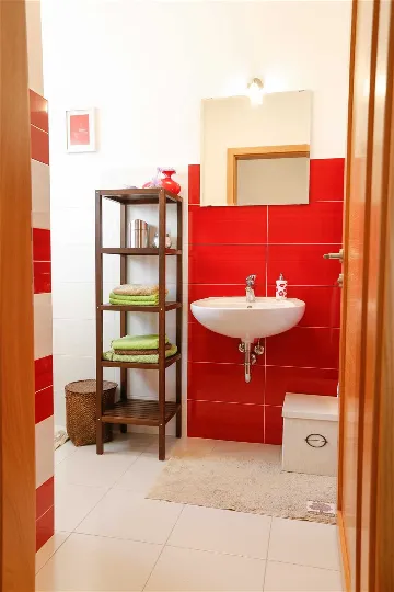 3-Bedroom Villa with Heated Pool in Kornić (Krk)