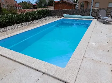 3-Bedroom Villa with Heated Pool in Kornić (Krk)