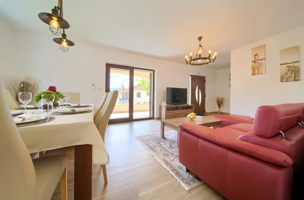 Seaside Villa for 6 Guests in Čižići (Krk)