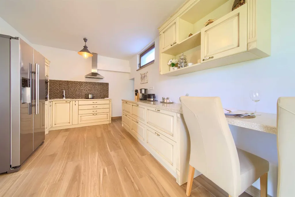 Seaside Villa for 6 Guests in Čižići (Krk)