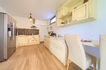 Seaside Villa for 6 Guests in Čižići (Krk)