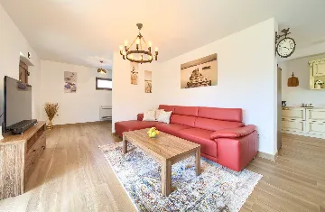 Seaside Villa for 6 Guests in Čižići (Krk)