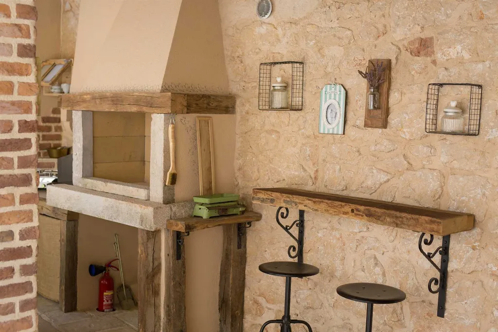 4-Bedroom Villa in Malinska with Heated Pool