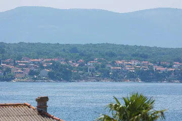 4-Bedroom Villa in Malinska with Heated Pool