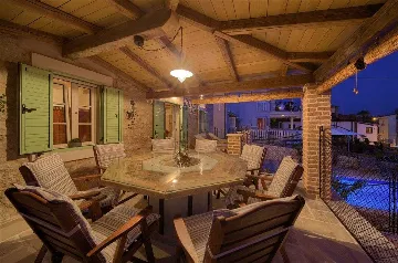 4-Bedroom Villa in Malinska with Heated Pool