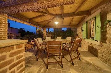 4-Bedroom Villa in Malinska with Heated Pool