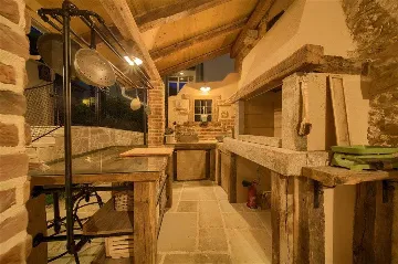 4-Bedroom Villa in Malinska with Heated Pool