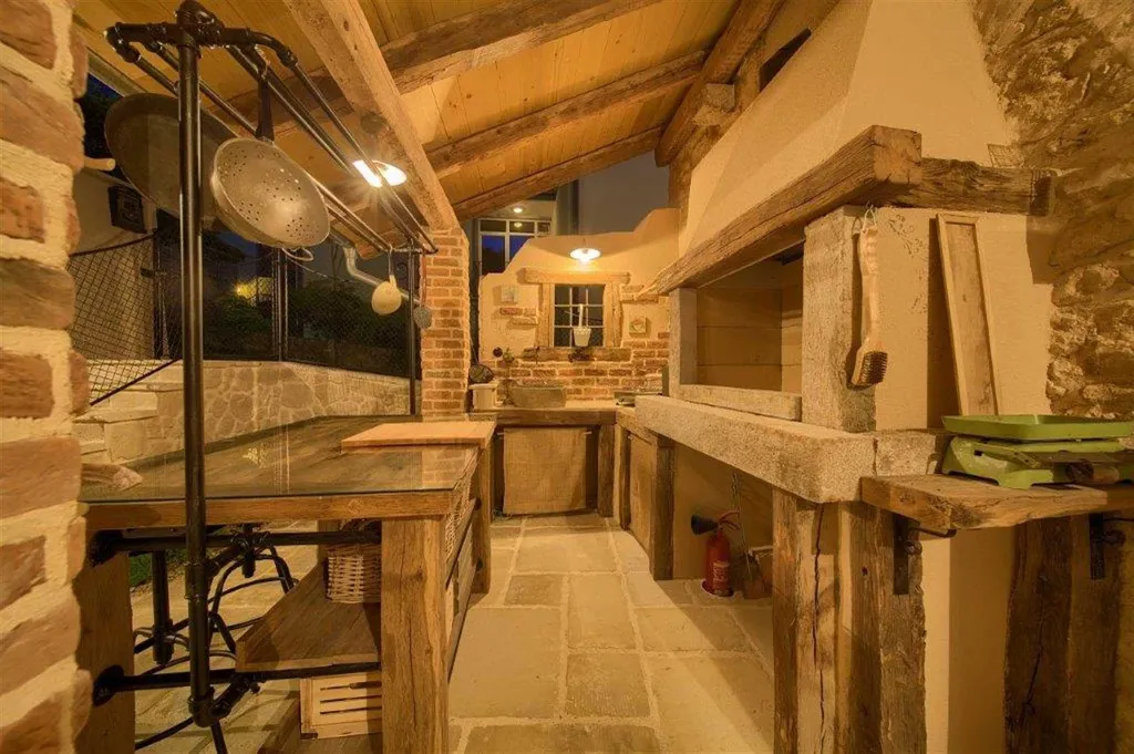 4-Bedroom Villa in Malinska with Heated Pool