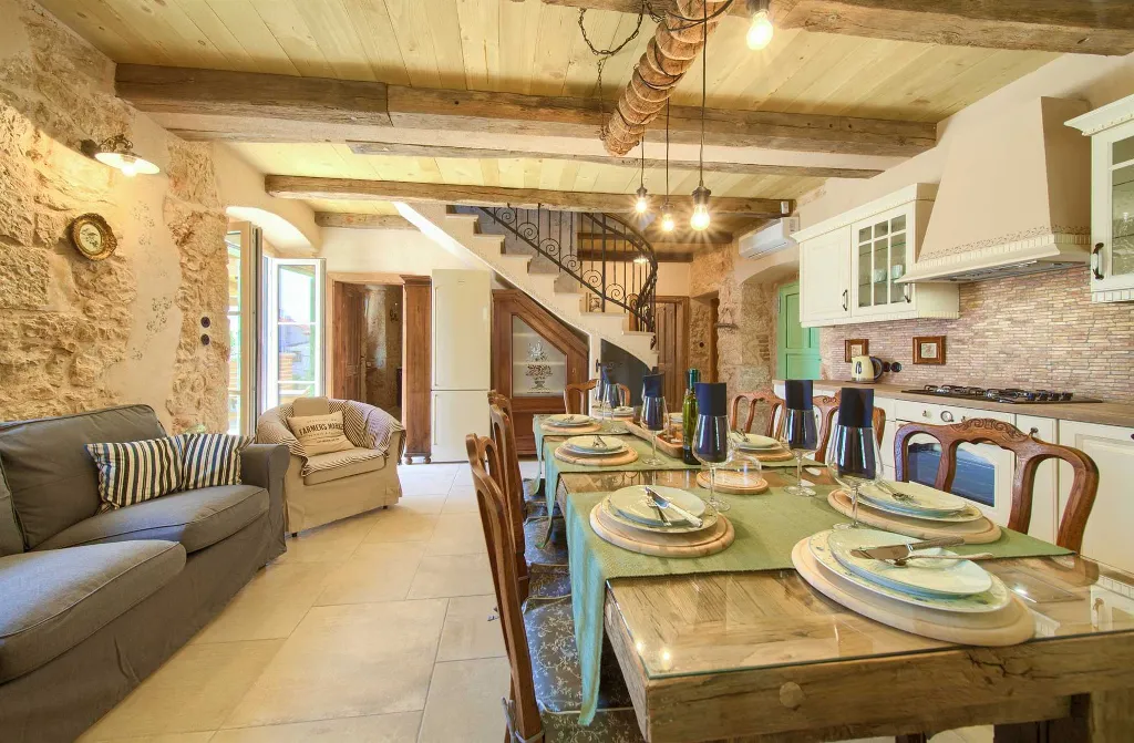 4-Bedroom Villa in Malinska with Heated Pool