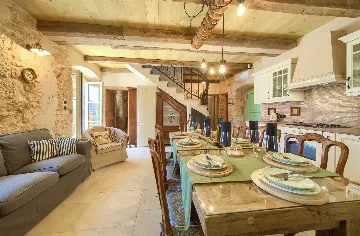 4-Bedroom Villa in Malinska with Heated Pool