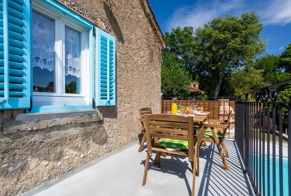 Stone Villa with Private Pool in Klimno (Krk)