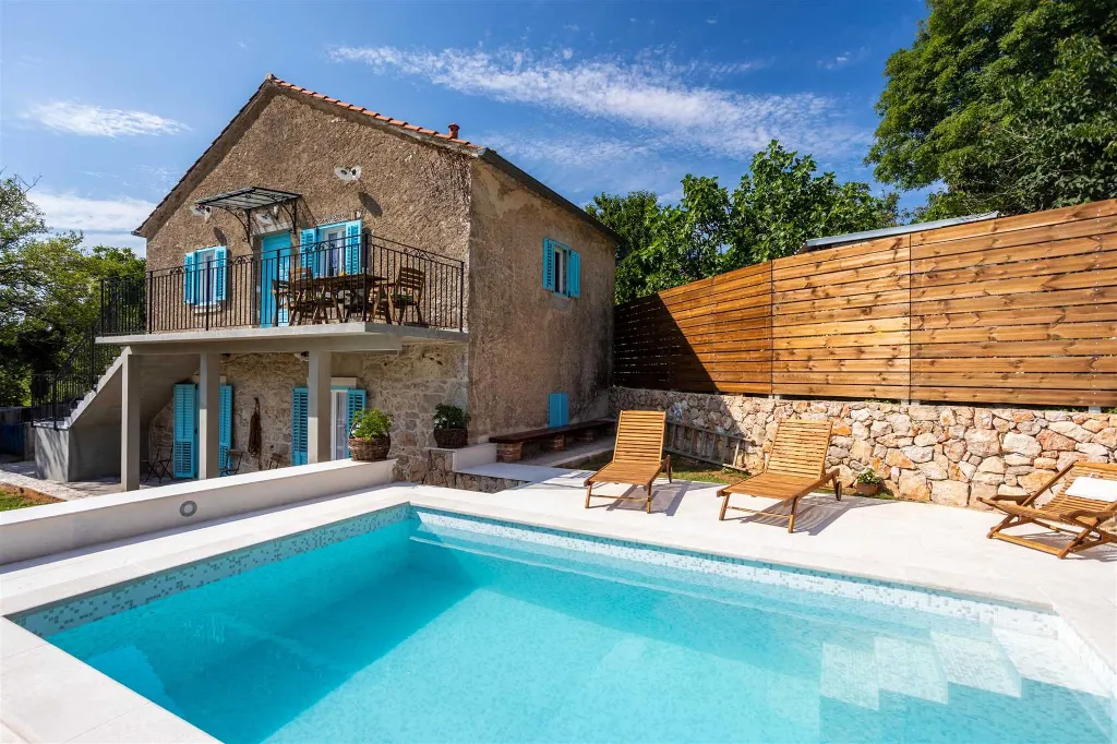 Stone Villa with Private Pool in Klimno (Krk)