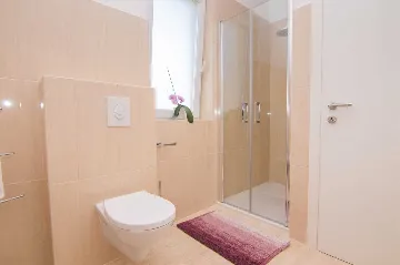 3-Bedroom Villa with Pool & Outdoor Kitchen in Gostinjac