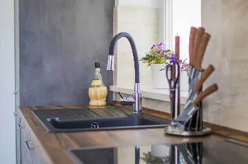 3-Bedroom Villa with Pool & Outdoor Kitchen in Gostinjac