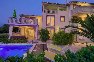 Villa with Heated Pool and Sea Views in Klimno