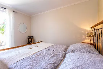 4-Bedroom Villa with Heated Pool in Vrbnik (Krk)