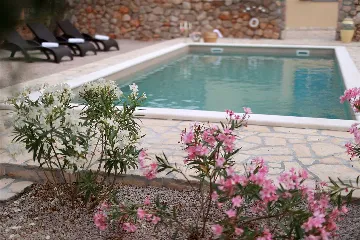 4-Bedroom Villa with Heated Pool in Vrbnik (Krk)