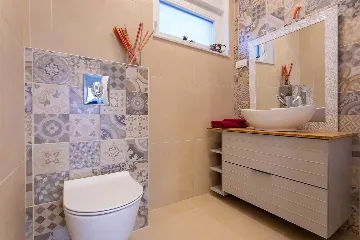 Heated Pool Villa for 8 Guests in Klimno