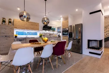 Heated Pool Villa for 8 Guests in Klimno