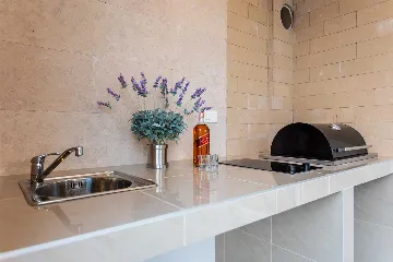 Heated Pool Villa for 8 Guests in Klimno