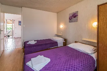 Sužan (Krk) Villa with Sea View and Pool