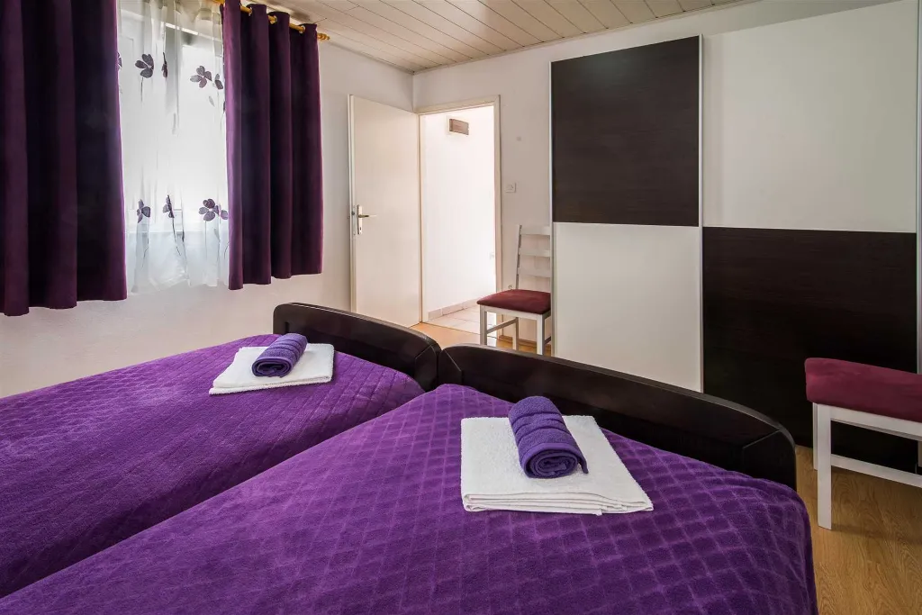Sužan (Krk) Villa with Sea View and Pool