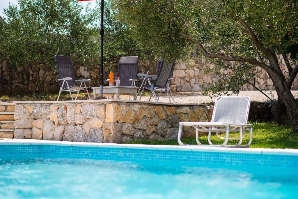 Sužan (Krk) Villa with Sea View and Pool